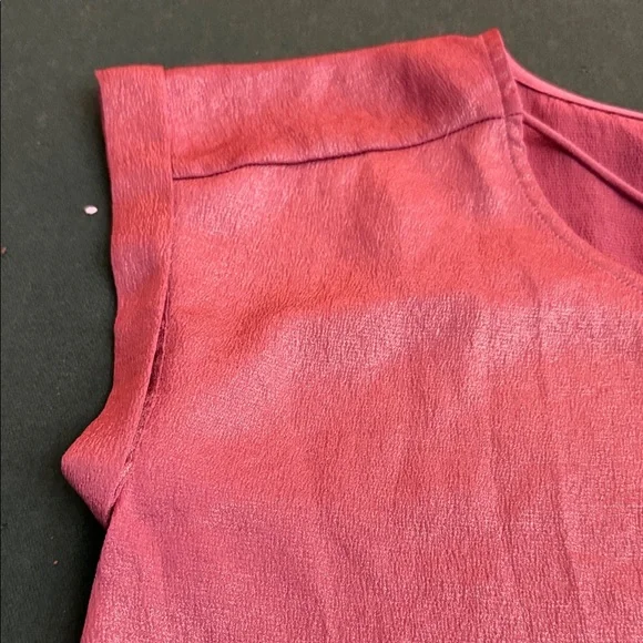 Express Women's Rose Blouse. CAJA. # 1 - Picture 3 of 5